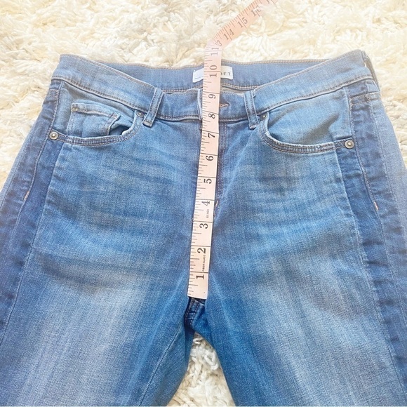 LOFT | Two Toned Modern Skinny Jeans, Rae Hem Size 28 - Picture 11 of 11